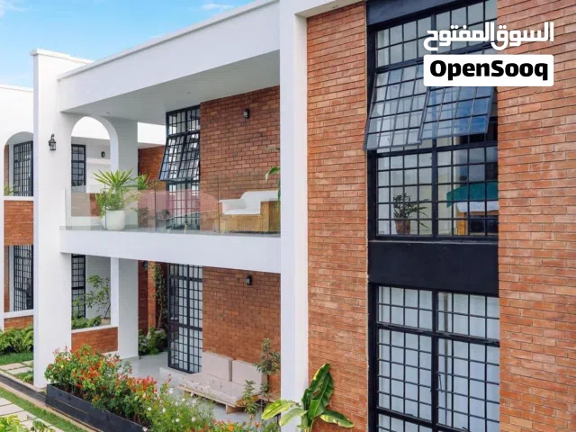 413 m2 4 Bedrooms Townhouse for Sale in Basra Tuwaisa