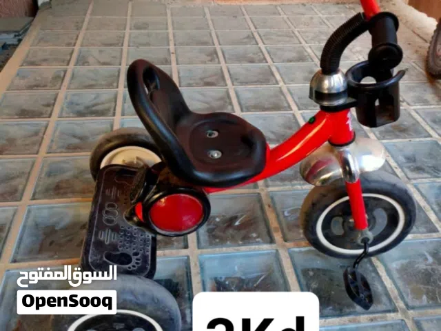 للبيع قاري وسيارات اطفال نظاف ما فيهم مشاكل