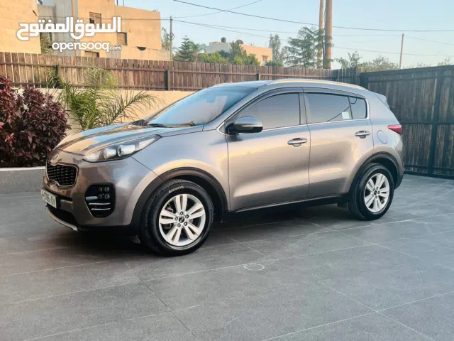 كيا سبورتاج 2018رخصة فحص ممتاز 4/4 ماتور2000ديزل فل بدون فتحه بسعر فرم فرم84500 لحقق حالك