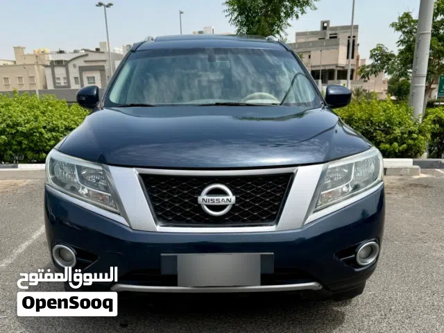 2014 نيسان باثفايندر