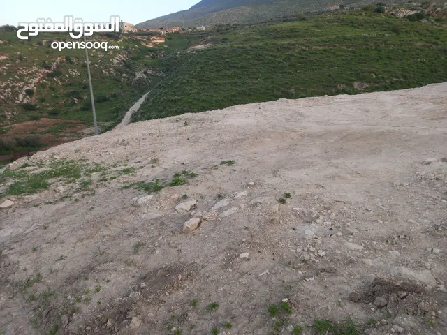 قطعة ارض للبيع