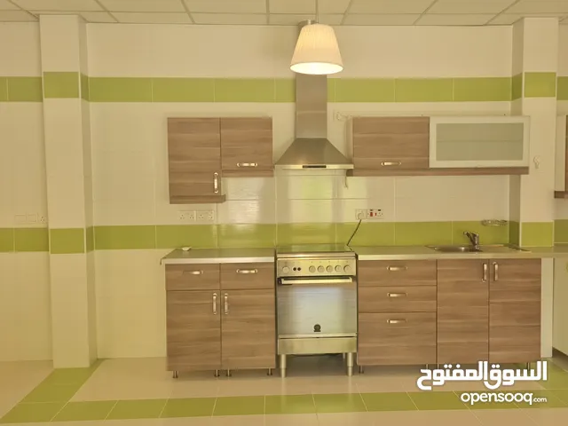 475m2 5 Bedrooms Villa for Sale in Muscat Qurm