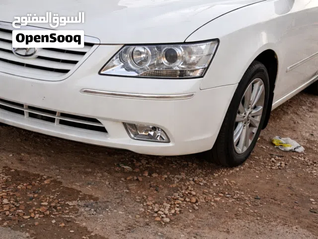 2009 هيونداي سوناتا Standard