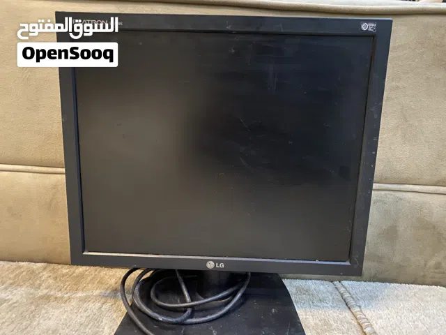 17" LG monitors for sale  in Tripoli