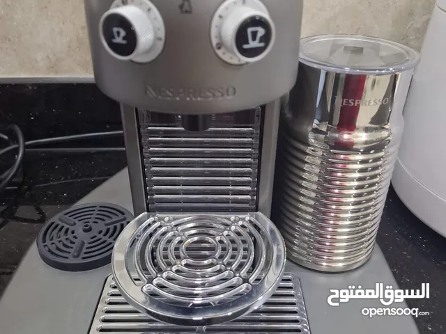 Nespresso Gran Maestria Platinum مكينه كوفي