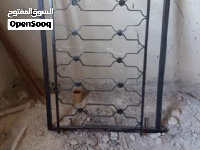 حمايات مستعمل للبيع في الرصيفه عدد2 مقاس كل واحده متر تواصل واتساب  رقم واتساب تحت