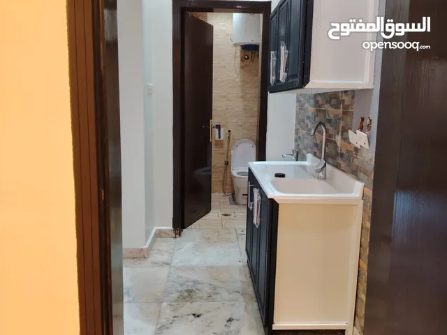 120 m2 3 Bedrooms Apartments for Rent in Al Riyadh Al Arid