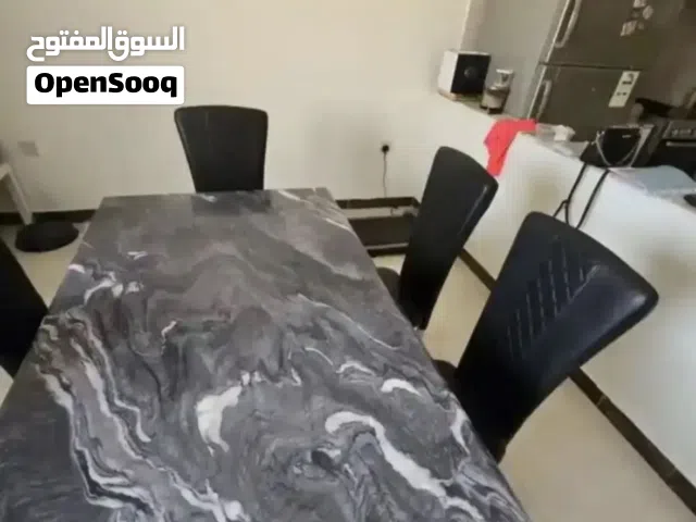 طاولة طعام 6 أشخاص