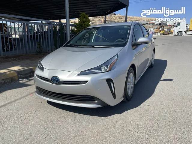 Used Toyota Prius in Zarqa