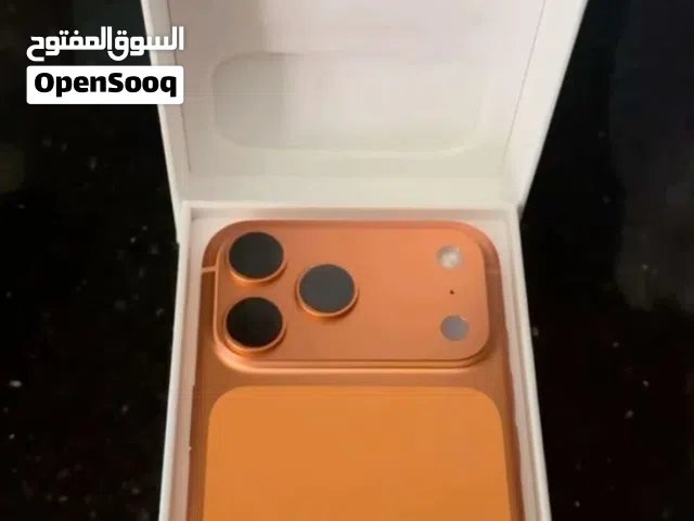 يوجد لدينا اجهزه جديده وعليها اقساط للموظفين والجامعات والمقيمين