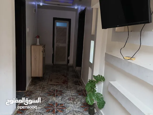 شقة مستقلة للايجار نص فرش