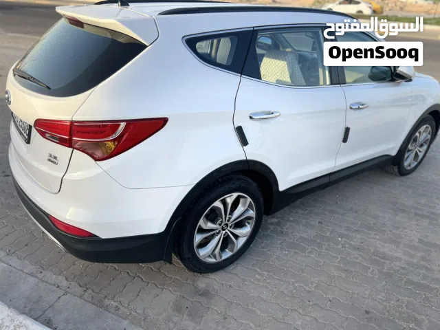 2016 هيونداي سنتافي Limited