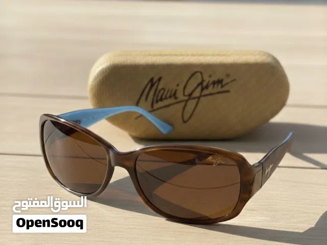 نظارة Maui jim بحالة ممتازة مع العلبة الاصلية