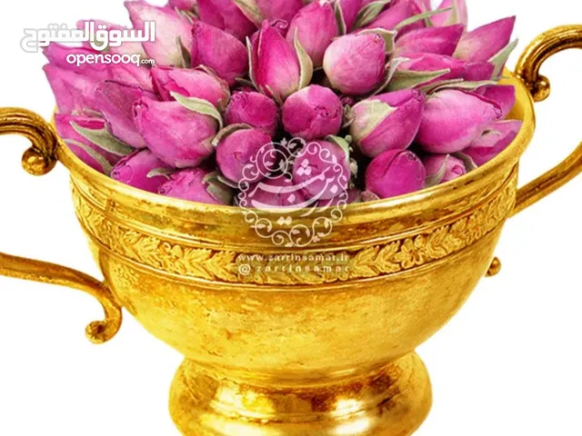 براعم ورد فاخرة، ذات خصائص مضادة للالتهابات، ومطهرة، ومضادة للقلق، ومهدئة، ومضادة للتشنجات، ومعززة ل