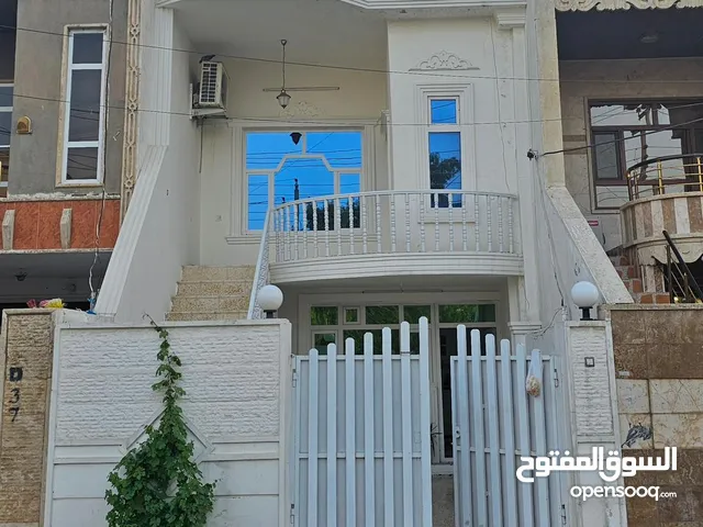100 m2 3 Bedrooms Townhouse for Sale in Erbil Other