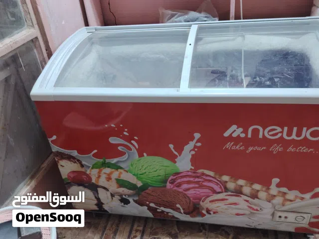 مجمدات للبيع وعارضه مستعملات شغالات