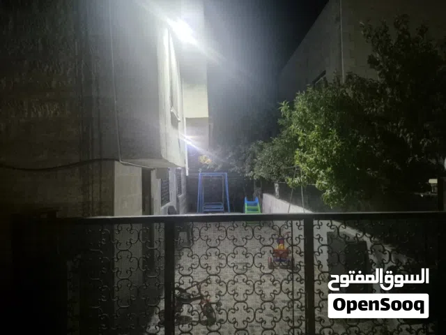 175 m2 More than 6 bedrooms Townhouse for Sale in Salt Al Balqa'