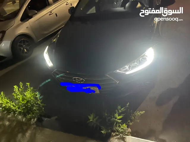 هنداي النترا جيب سانتافيه