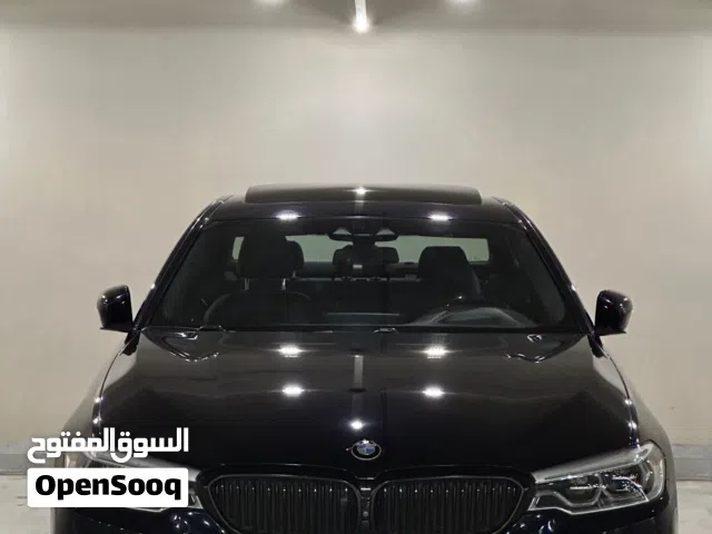 BMW 530e 2018 M Package Kit بحالة الوكالة