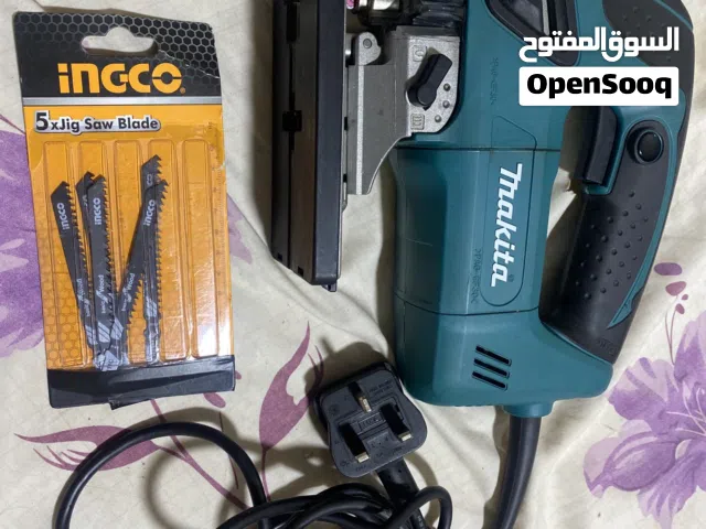 منشار أركيت حجم كبير 720 وات ماركت Mikita أصلي و بحالة الزيرو