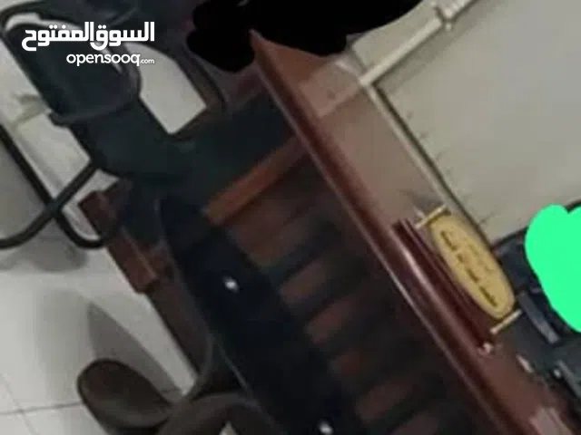 مكتب مدير عام فخم