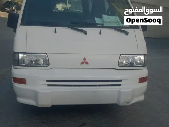 2014 ميتسوبيشي فان