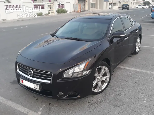 Nissan Maxima S in Southern Governorate