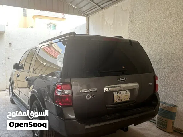 2013 فورد اكسبيديشن XLT
