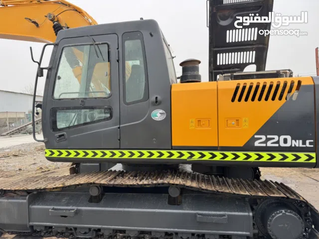 Hyundai RX220 excavator