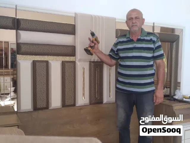 نجار فني لتصليح وتركيب الاثاث