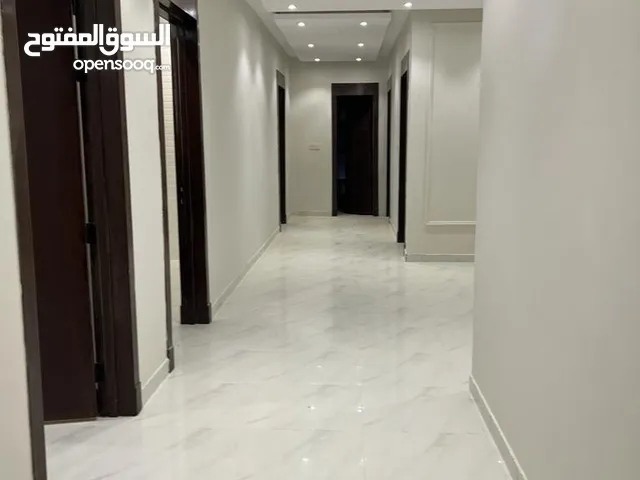 185 m2 5 Bedrooms Apartments for Rent in Al Riyadh Irqah