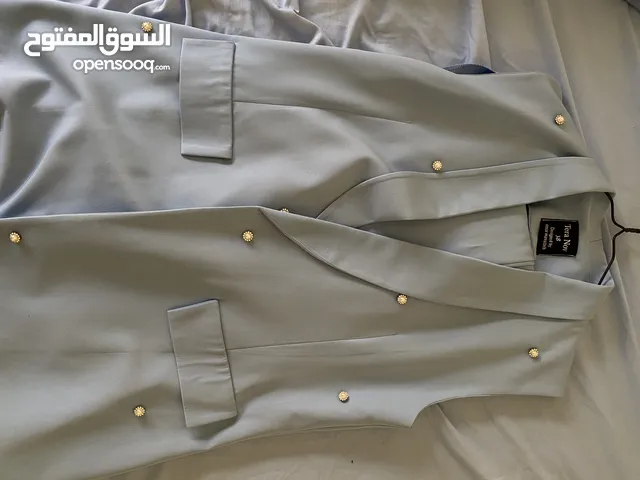 طقم صيفي خفيف بلون أزرق سماوي