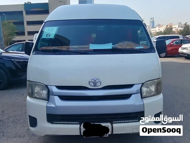 Toyota hiace 2018