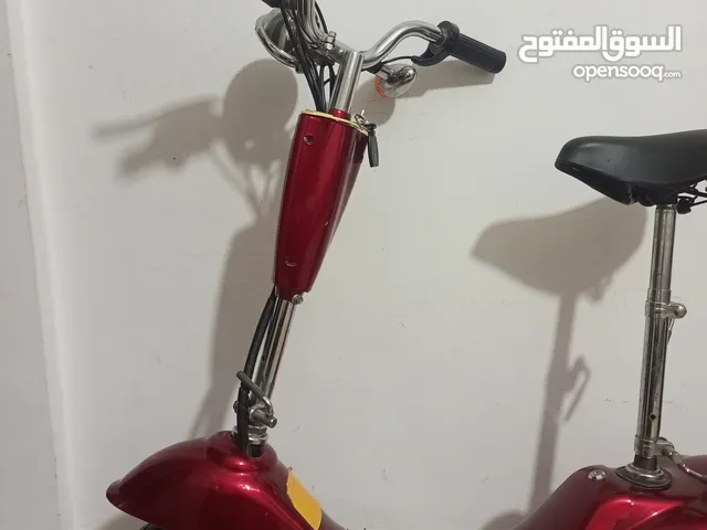 دراجة كهربائية صغيرة