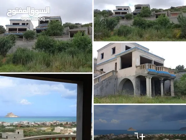 2 فيلات بإطلالة عالبحر في بنزرت