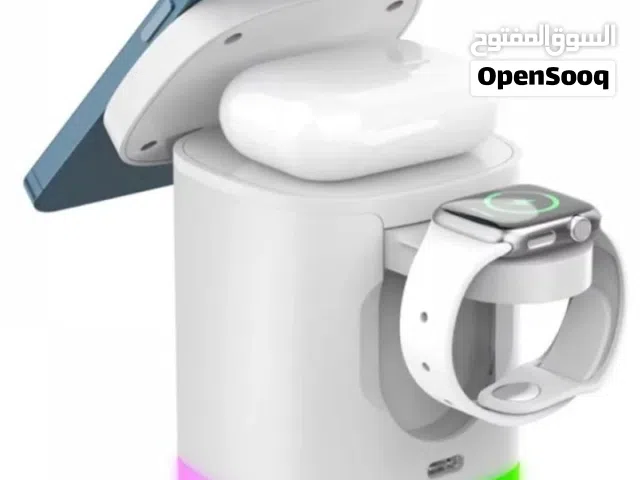 Wireless charger Folding 3 in 1 Magnetic Fast charging Station With lamp for apple model T15 white