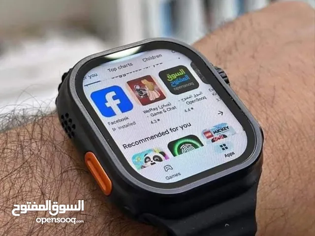 الساعه جديظه مساحه 64G و رام 4 فيها كميرا خلفيه HD دقه ينزل عليها جميع التطبيقا