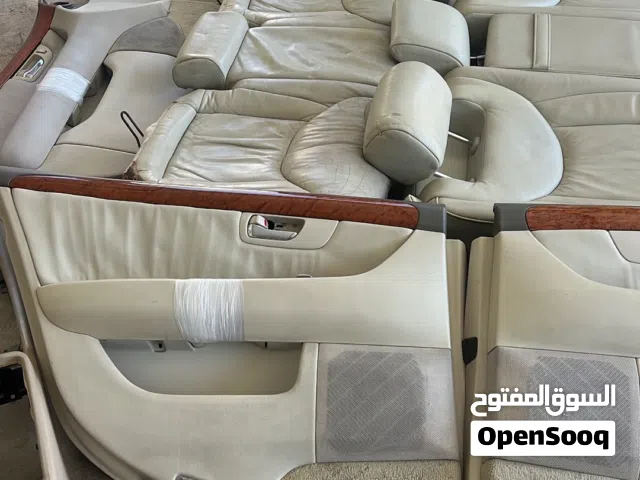 للبيع داخلية لكزس Ls430 تركب للنص والربع من 2001 لين 2006 نظيف وسعر طيب