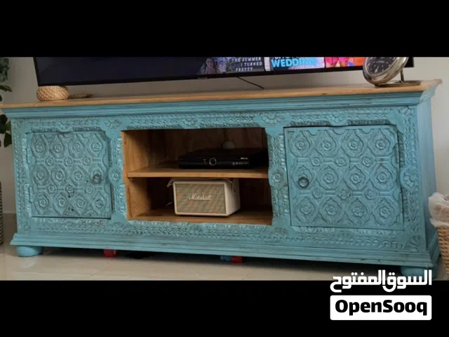 طاوله تلفزيون خشبية