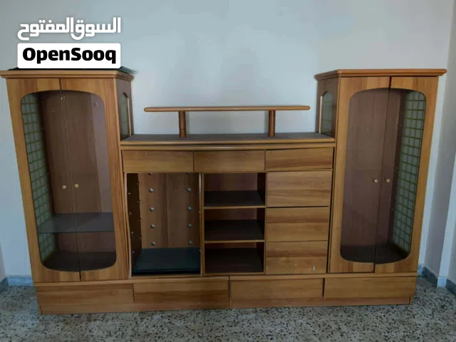 مكتب مستعمل استعمال انظيف