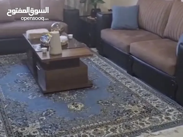 طقم كنب للبيع بسعر ممتاز