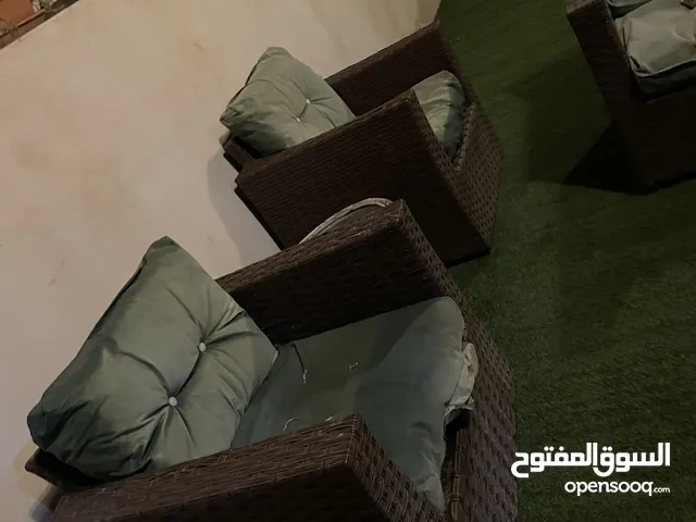 طقم خارجي وجهاز مشي