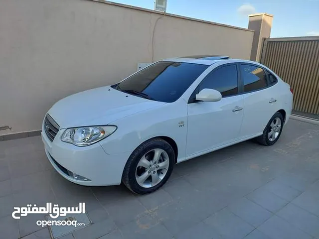 Used Hyundai Avante in Al Madinah