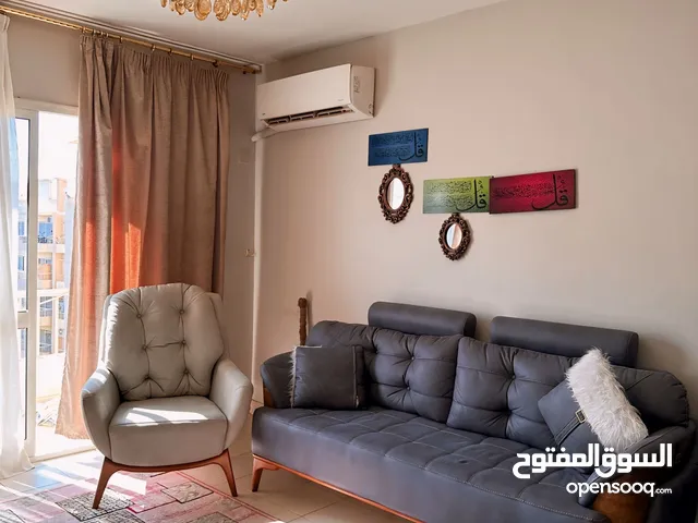 70 m2 2 Bedrooms Apartments for Rent in Giza Sheikh Zayed