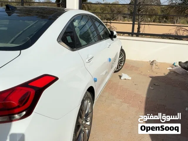 2016 جينيسيس اخرى