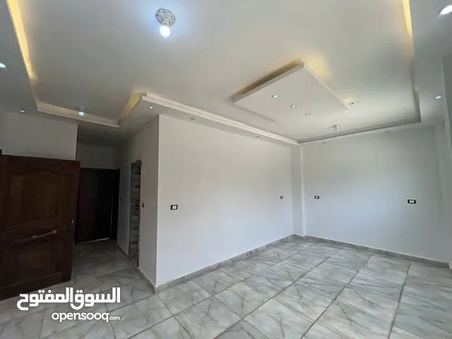 75 m2 More than 6 bedrooms Townhouse for Sale in Giza 6th of October