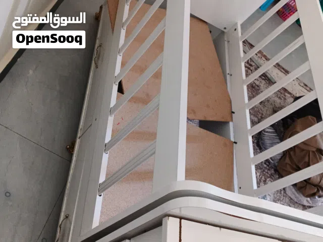سرير اطفال