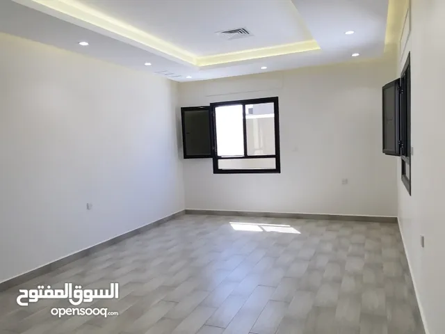 للايجار شقة غرفتين في منطقة جنوب عبدالله مبارك