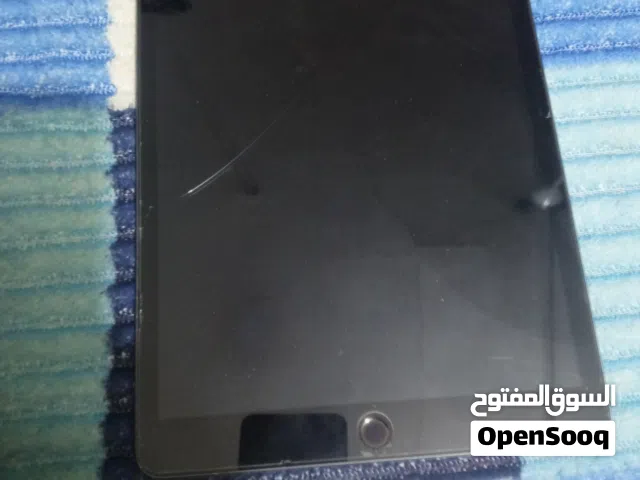 Apple iPad 8 32 GB in Basra