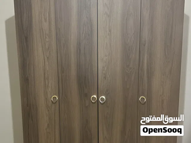 دولاب ملابس